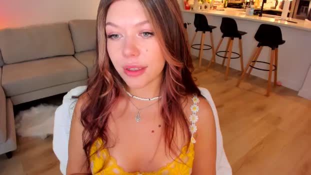 Just_Vi MyFreeCams Female 11-04-2025