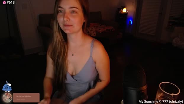 Monica MyFreeCams Female 11-04-2025