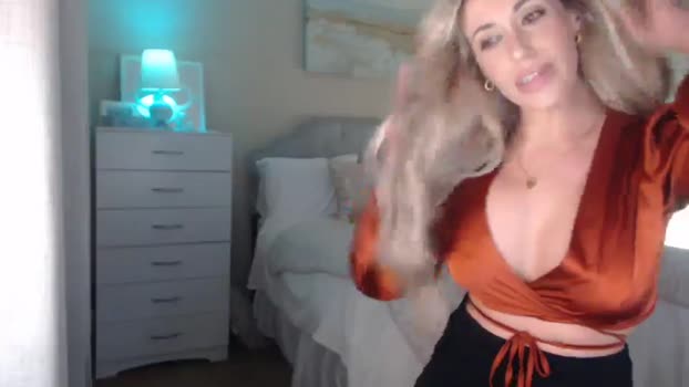 Queen_bambii MyFreeCams Female 11-04-2025