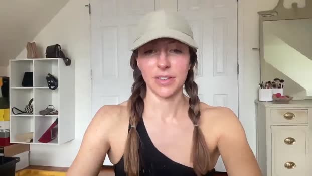 bellabaxxxter MyFreeCams Female 10-04-2025