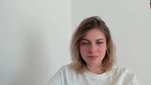 EarlyyBird MyFreeCams Female 12-04-2025