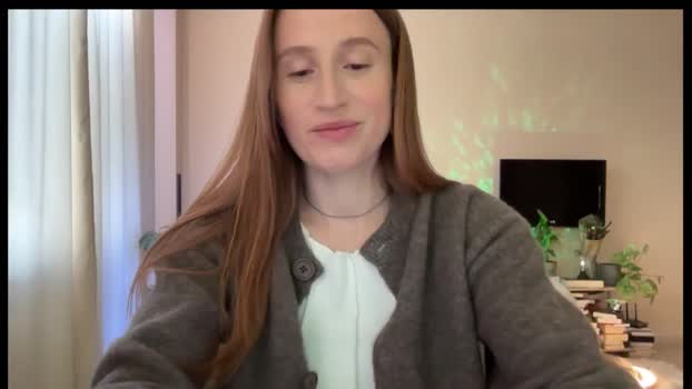 LovelyBvnny MyFreeCams Female 12-04-2025