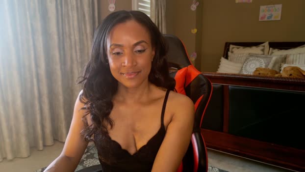 Ms_WnWBdayMth MyFreeCams Female 14-04-2025