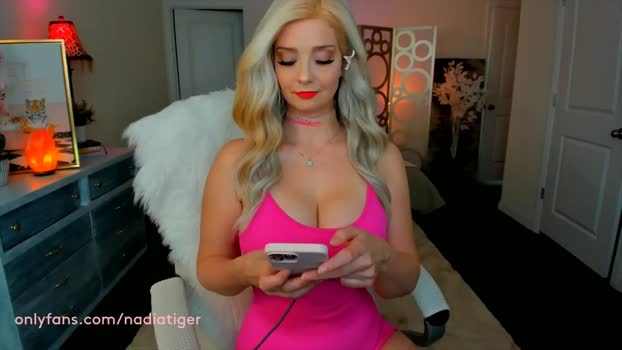 NadiaTiger MyFreeCams Female 13-04-2025