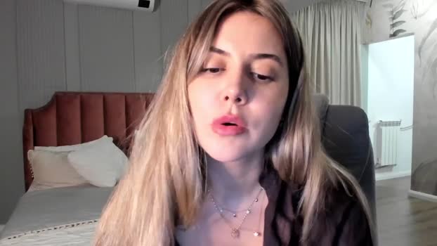 NellieCutest MyFreeCams Female 13-04-2025