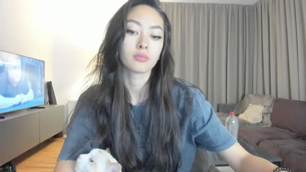 Vikki MyFreeCams Female 13-04-2025