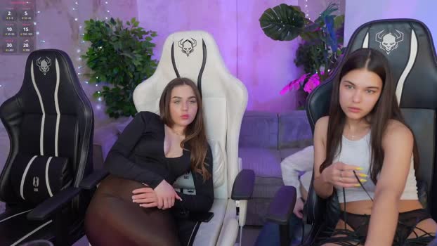 bright_diamonds_054 Chaturbate Couple 13-04-2025