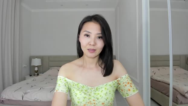 donutts___ MyFreeCams Female 13-04-2025