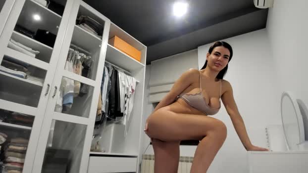 Alenaxoxo MyFreeCams Female 15-04-2025