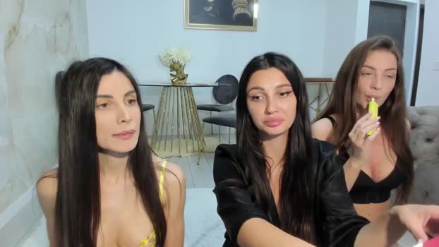 Anne_Marieee MyFreeCams Female 15-04-2025