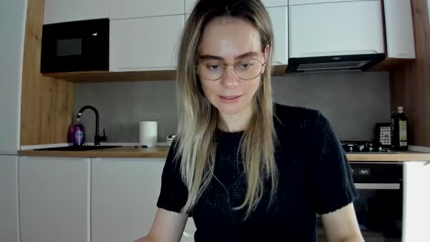 DebbyPaige MyFreeCams Female 15-04-2025