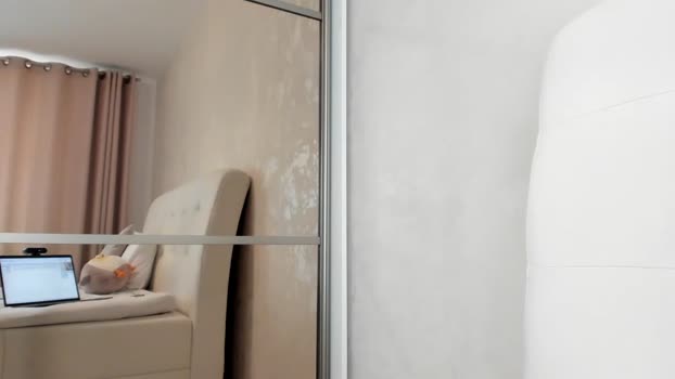 Eva_EvansV MyFreeCams Female 15-04-2025