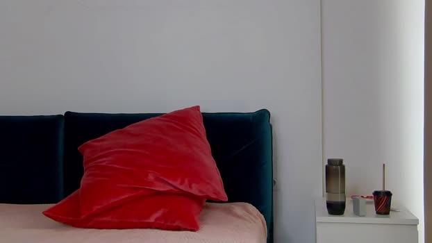 NaiaaBee MyFreeCams Female 15-04-2025