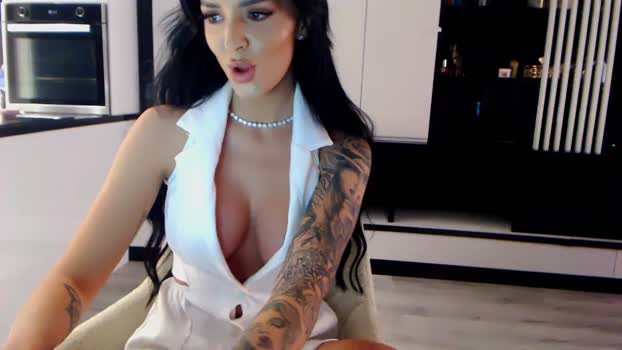 NicoleCrystal MyFreeCams Female 15-04-2025
