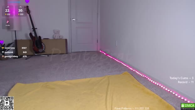 petitebrat Chaturbate Female 14-04-2025