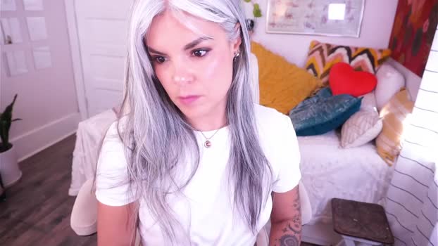 AprilJames MyFreeCams Female 15-04-2025