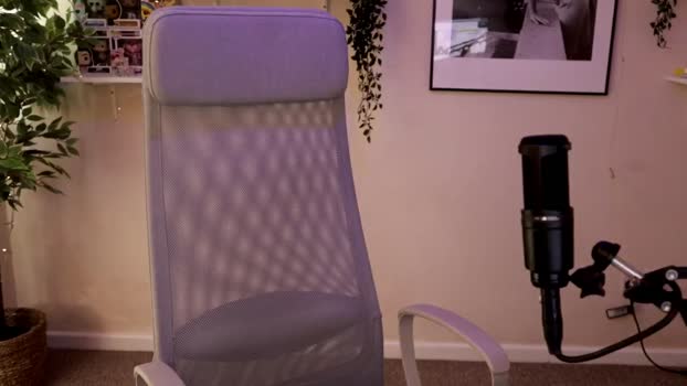 AutomicBlue MyFreeCams Female 16-04-2025