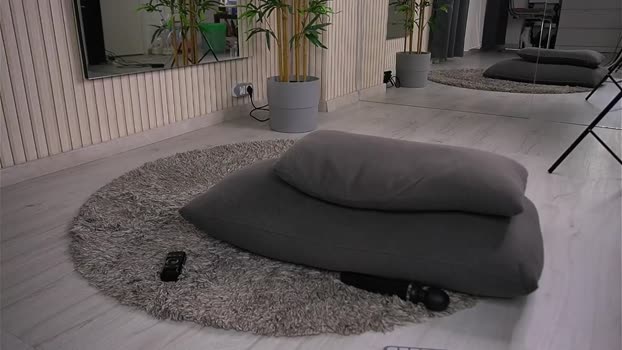 AbbelaWhite MyFreeCams Female 17-04-2025