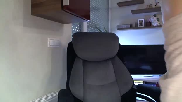 Heaven_Hot MyFreeCams Female 17-04-2025