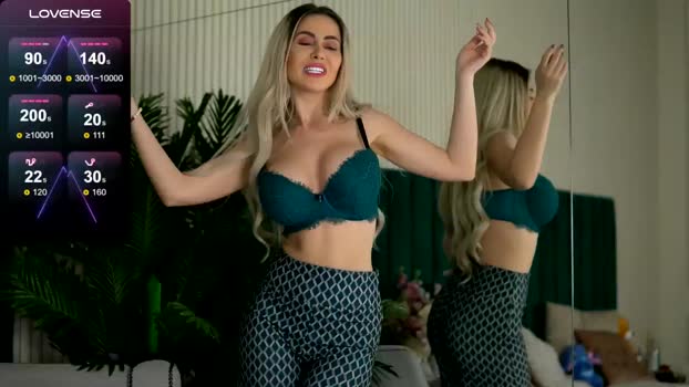 KylieBenton MyFreeCams Female 16-04-2025