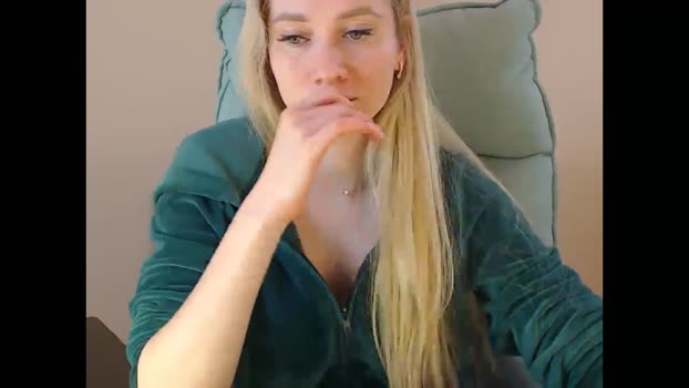 Miss_Sylvia MyFreeCams Female 16-04-2025