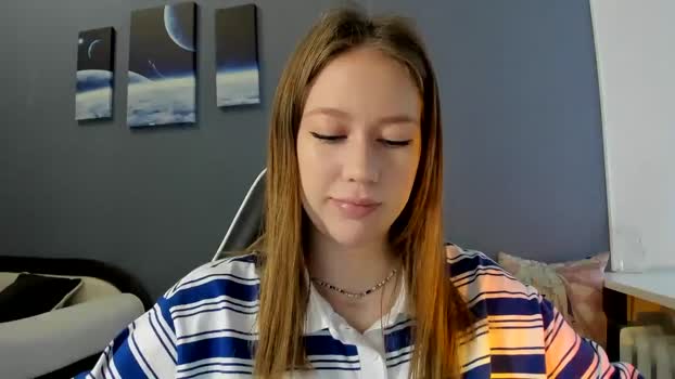 RoboSasha MyFreeCams Female 17-04-2025