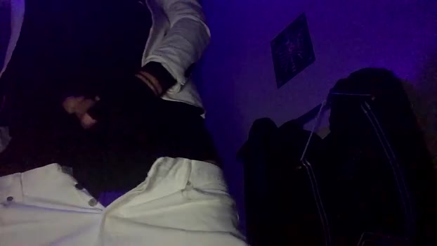 amnesiacblack Chaturbate Couple 17-04-2025