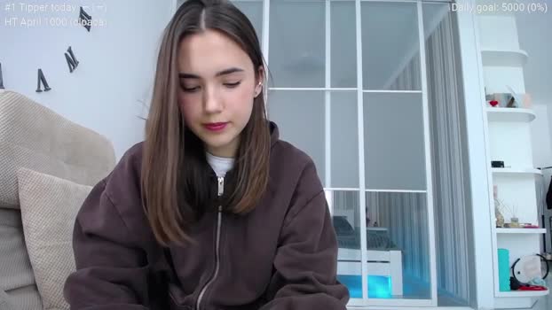 tenderlyPoli MyFreeCams Female 17-04-2025