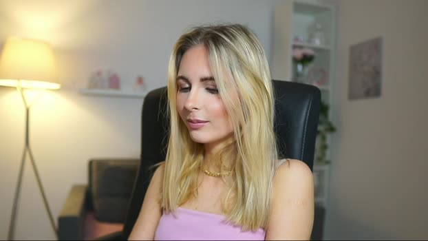 Catecrago_ MyFreeCams Female 18-04-2025