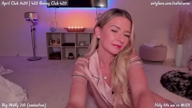 Natalia_Rae MyFreeCams Female 18-04-2025