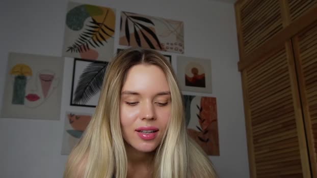 corni__ Chaturbate Female 17-04-2025