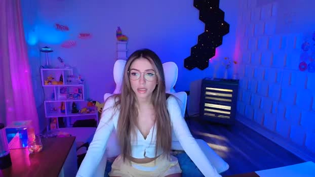 kaydolll MyFreeCams Female 18-04-2025