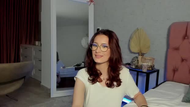 AnnieKarrera1 MyFreeCams Female 18-04-2025