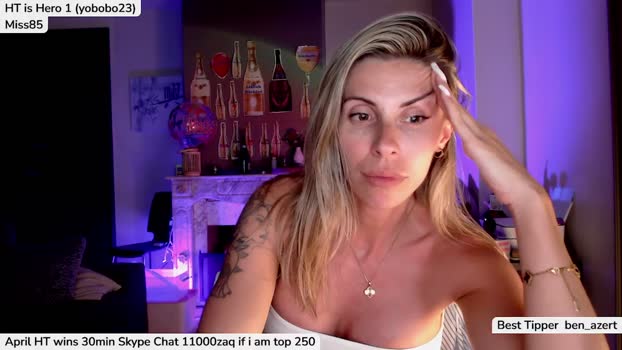 Bday__B MyFreeCams Female 18-04-2025