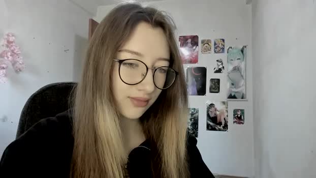 CandyyCrushh MyFreeCams Female 19-04-2025