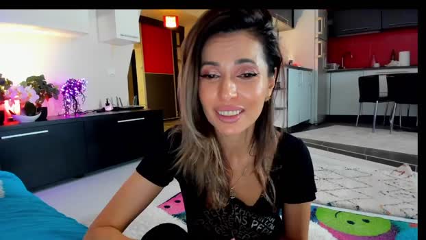 SmileyTinaa MyFreeCams Female 18-04-2025