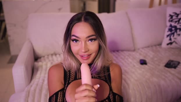 fantasystudiox Chaturbate Female 19-04-2025