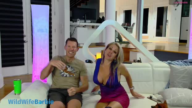 wildwifebarbie Chaturbate Couple 19-04-2025