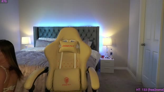 Alleksandra_ MyFreeCams Female 19-04-2025