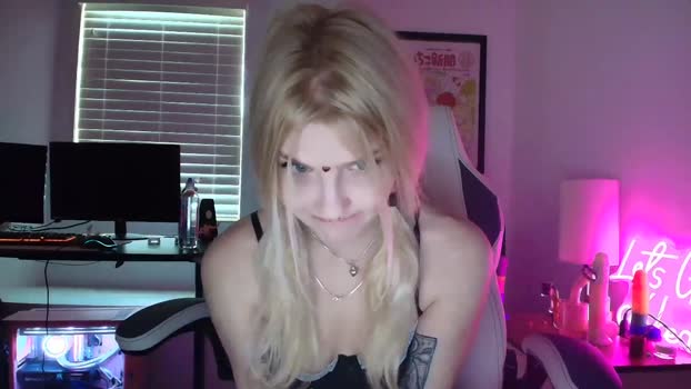 DuckChan0 MyFreeCams Female 19-04-2025