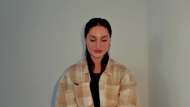 IraGreen MyFreeCams Female 20-04-2025