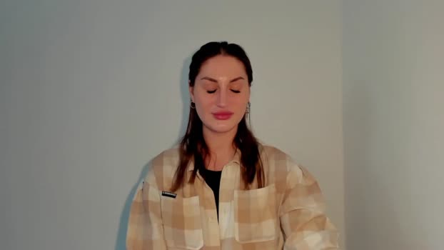 IraGreen MyFreeCams Female 20-04-2025