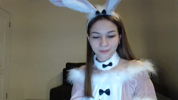 Lovely_NataUA MyFreeCams Female 19-04-2025