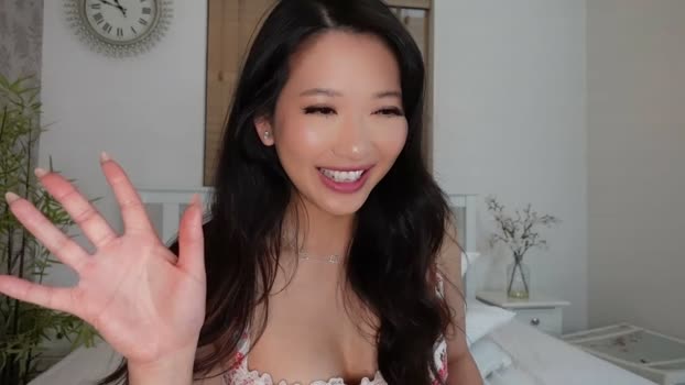 Miss_ReinaT MyFreeCams Female 19-04-2025