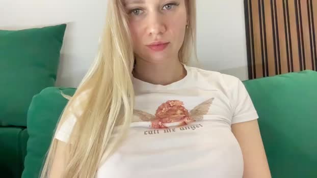 Miss_Sylvia MyFreeCams Female 19-04-2025