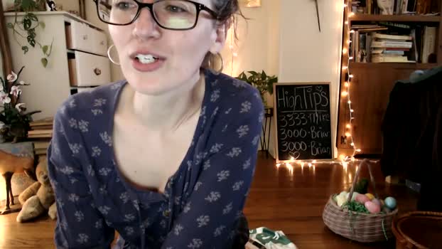 WildflowerEm MyFreeCams Female 19-04-2025