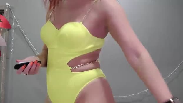 XeniaMilf MyFreeCams Female 19-04-2025