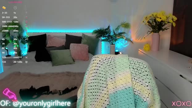 Emmy_Emmy MyFreeCams Female 21-04-2025