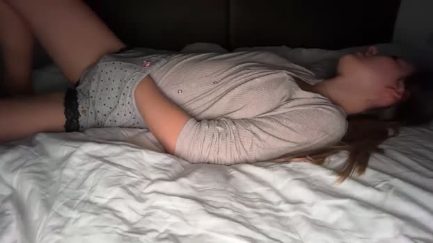 SkySunFlower MyFreeCams Female 21-04-2025