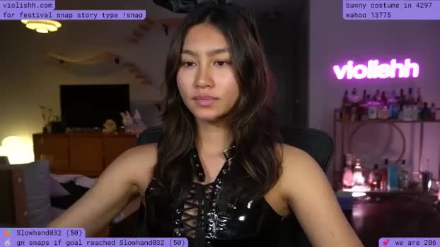 violishh MyFreeCams Female 21-04-2025